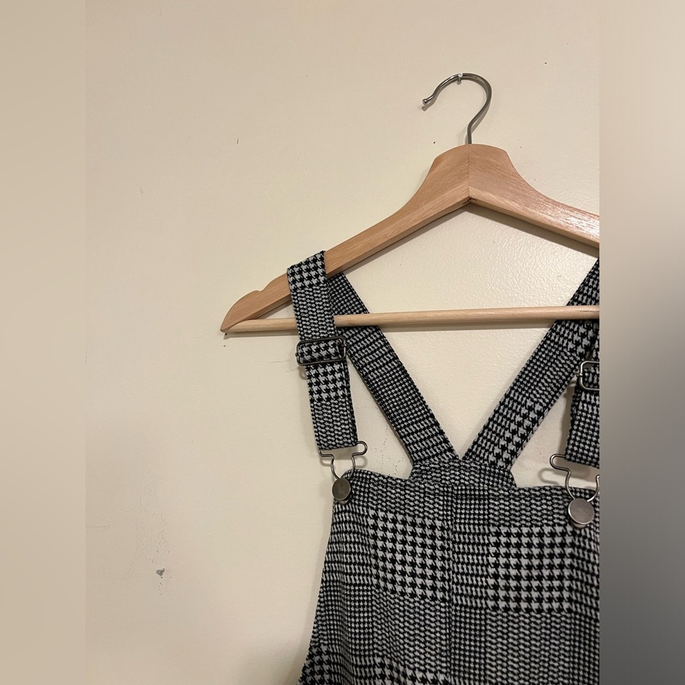 Overall dress - Picture 2 of 6